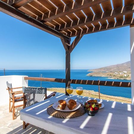 Sail Inn Agios Romanos Dış mekan fotoğraf
