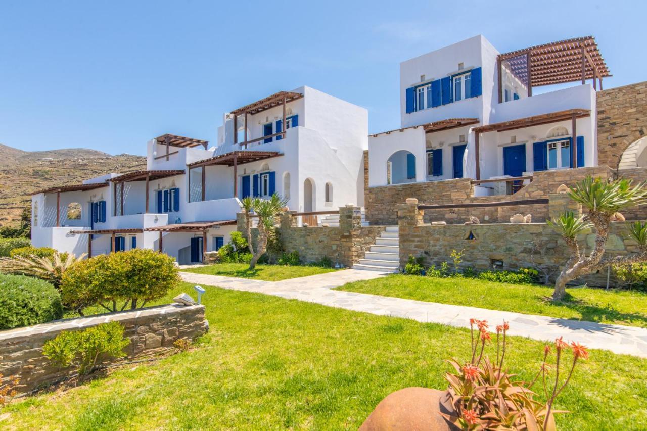 Sail Inn Agios Romanos Dış mekan fotoğraf