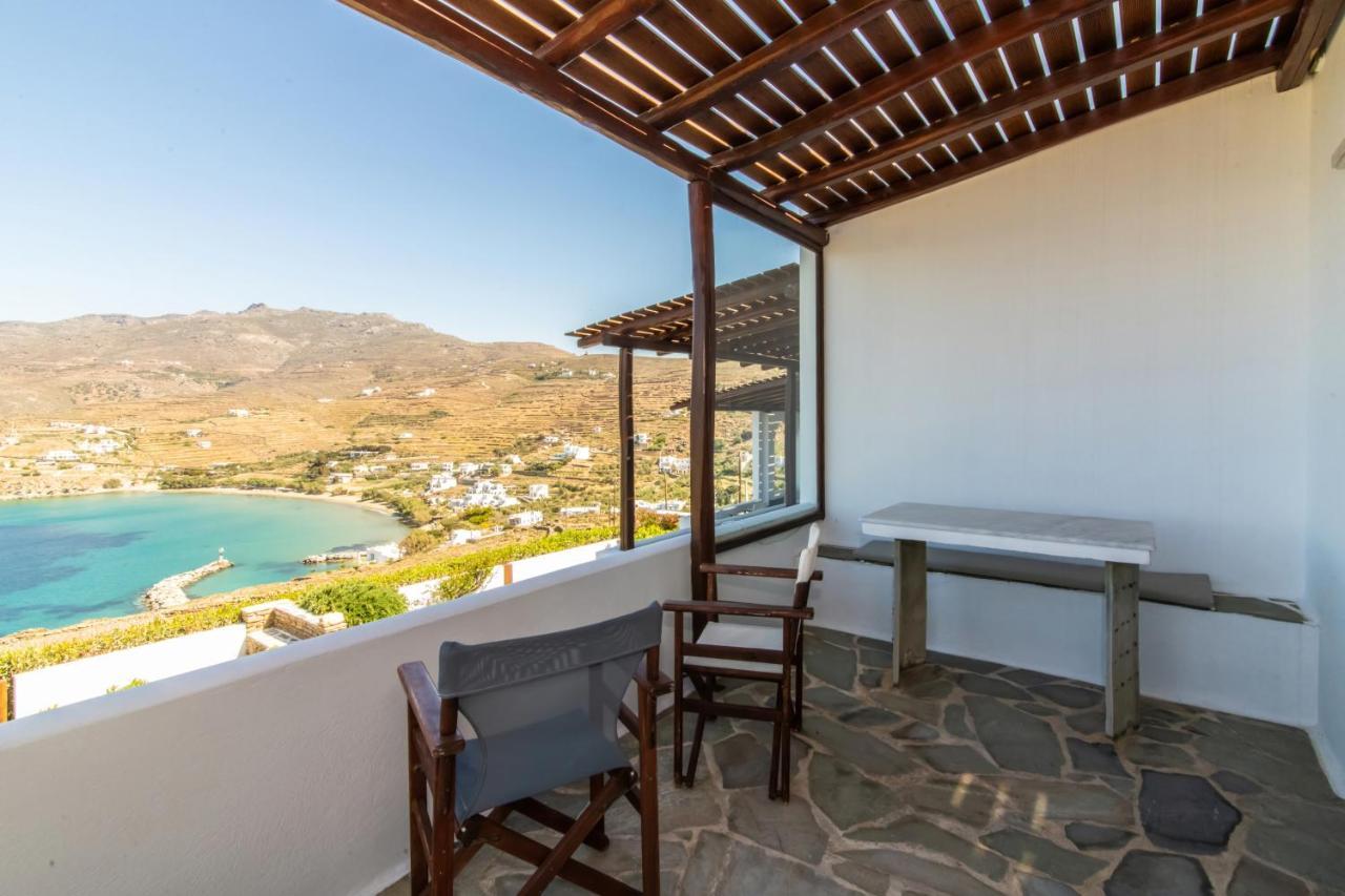 Sail Inn Agios Romanos Dış mekan fotoğraf