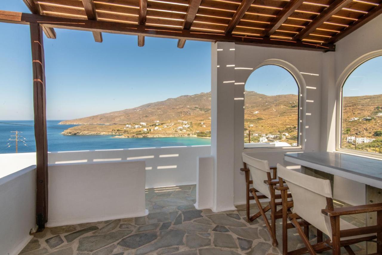 Sail Inn Agios Romanos Dış mekan fotoğraf