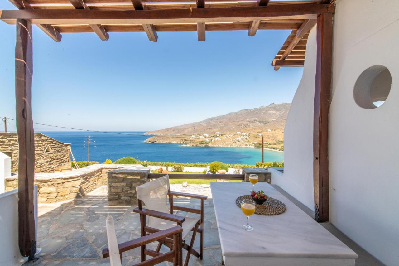 Sail Inn Agios Romanos Dış mekan fotoğraf