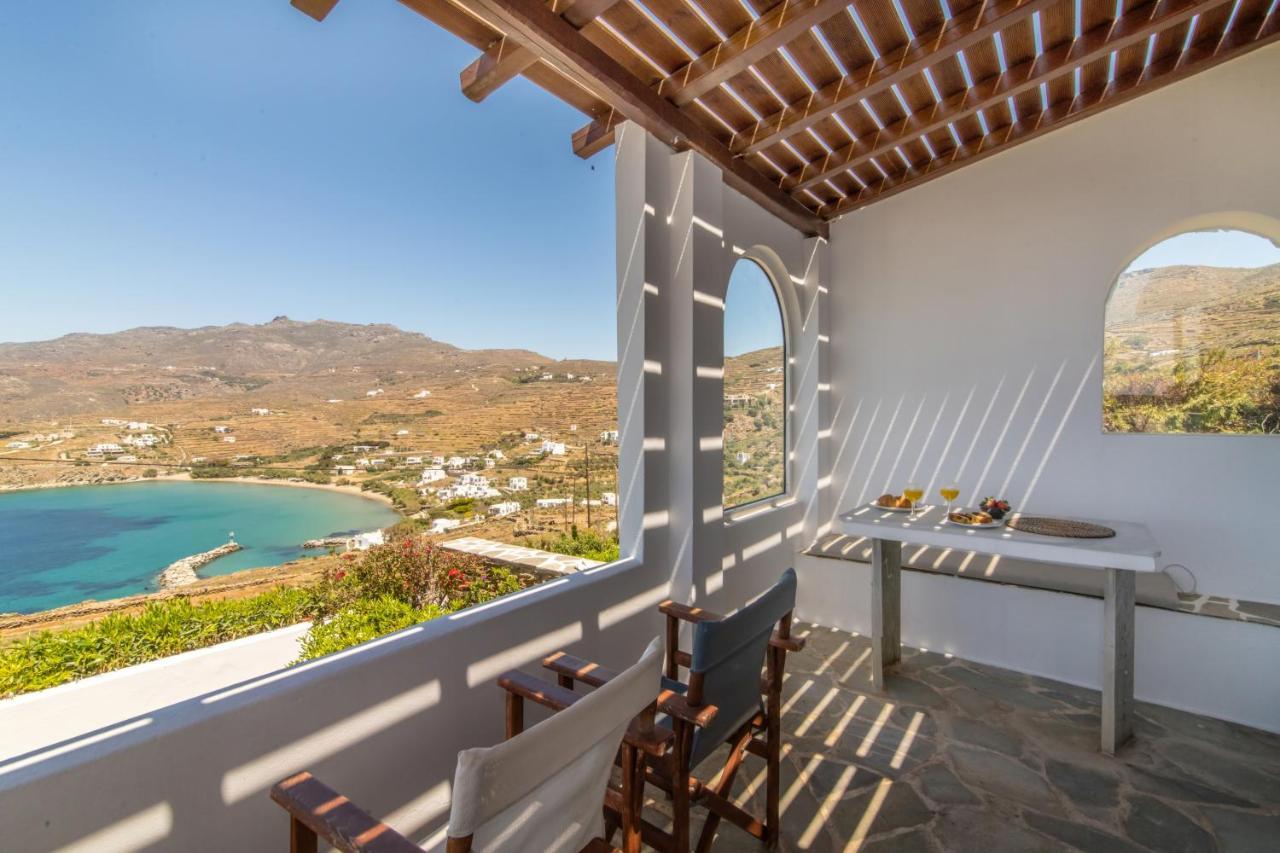 Sail Inn Agios Romanos Dış mekan fotoğraf