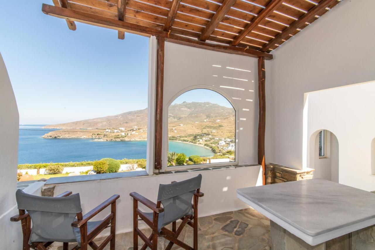 Sail Inn Agios Romanos Dış mekan fotoğraf
