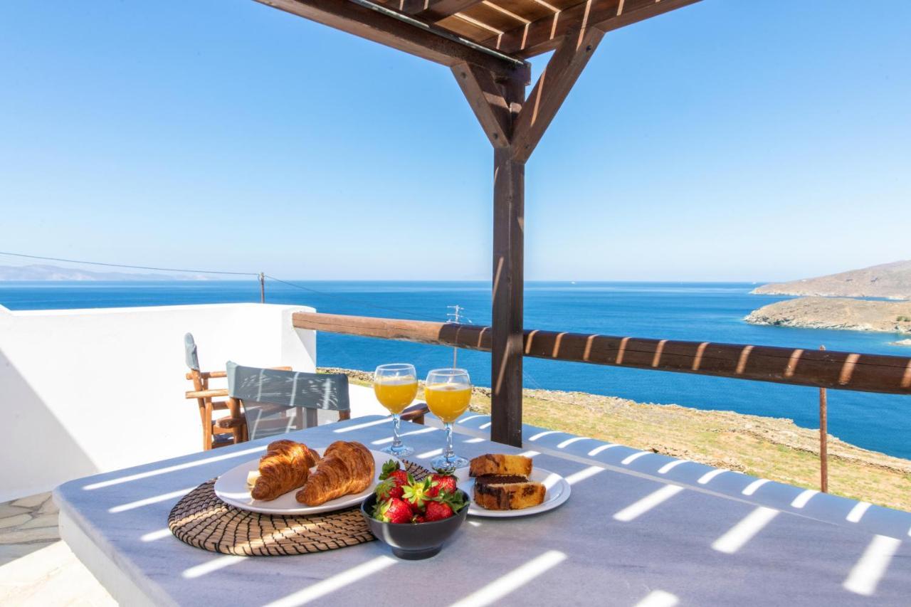 Sail Inn Agios Romanos Dış mekan fotoğraf