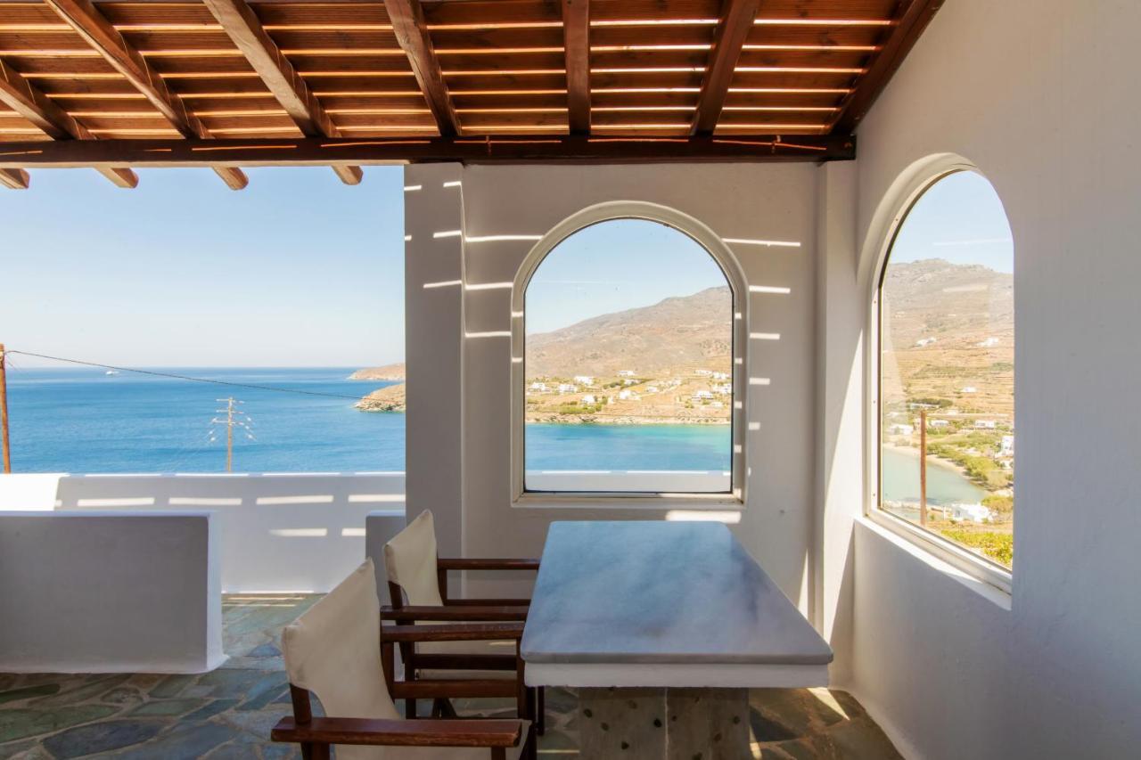 Sail Inn Agios Romanos Dış mekan fotoğraf