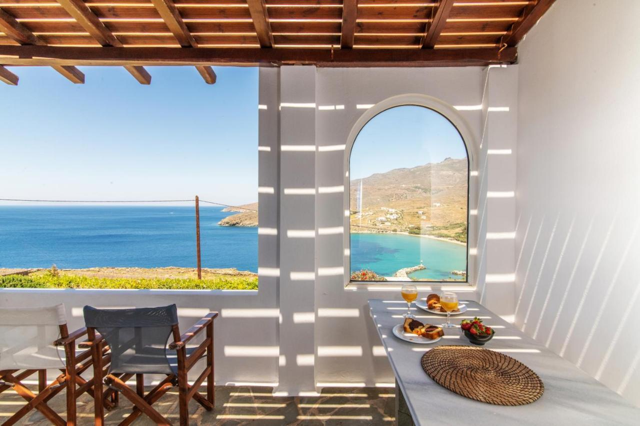 Sail Inn Agios Romanos Dış mekan fotoğraf