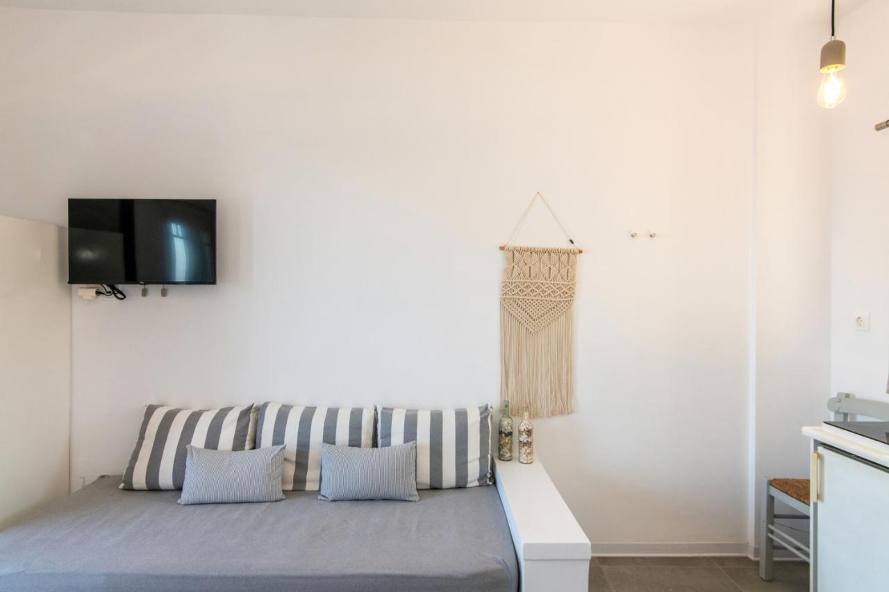 Sail Inn Agios Romanos Dış mekan fotoğraf